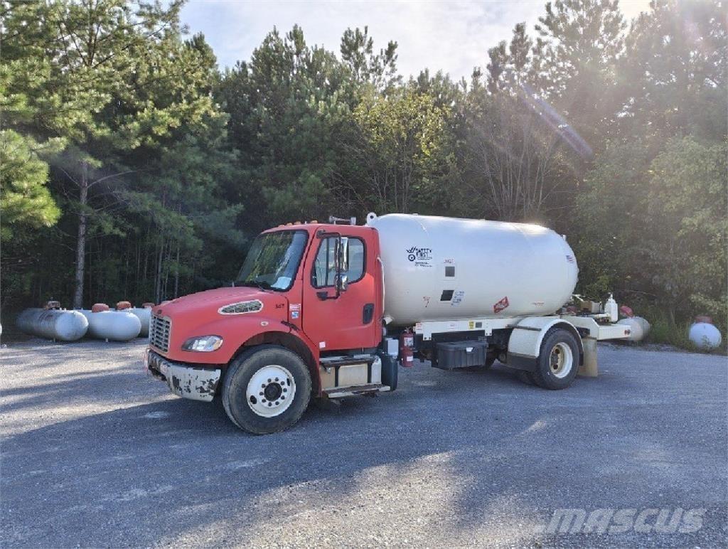 Freightliner M2 106 その他トラック