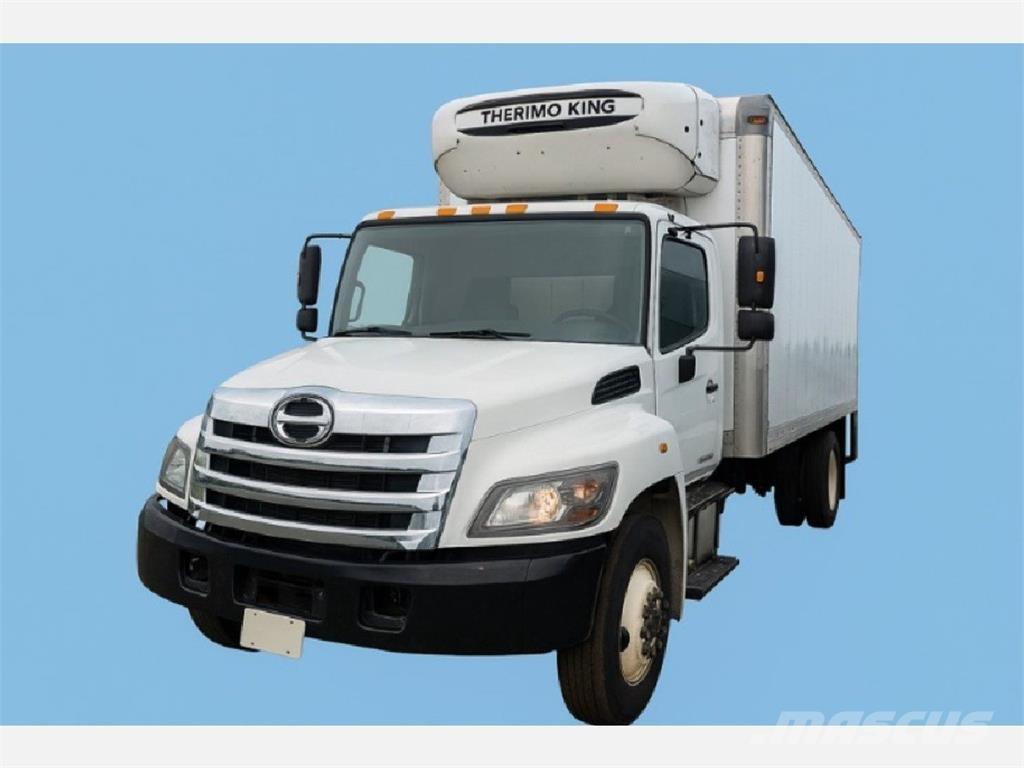 Hino 268 冷凍冷蔵車