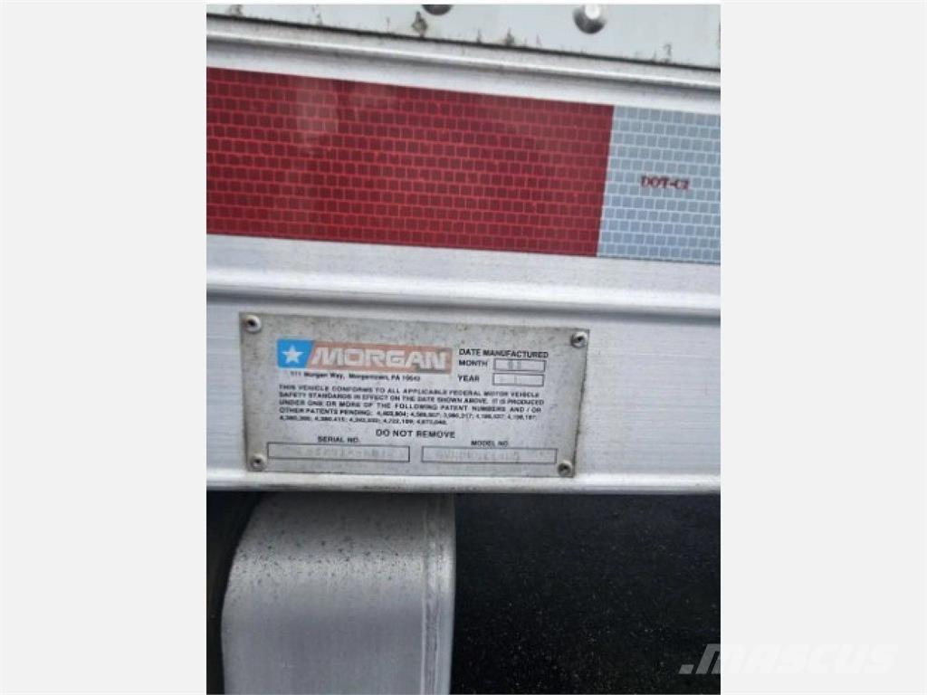 Hino 268 冷凍冷蔵車