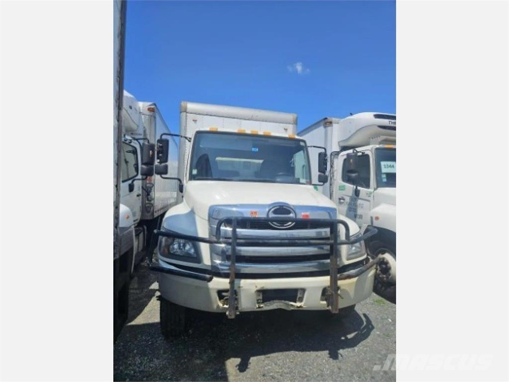 Hino 268 ボックスボディー、ウイング、箱車