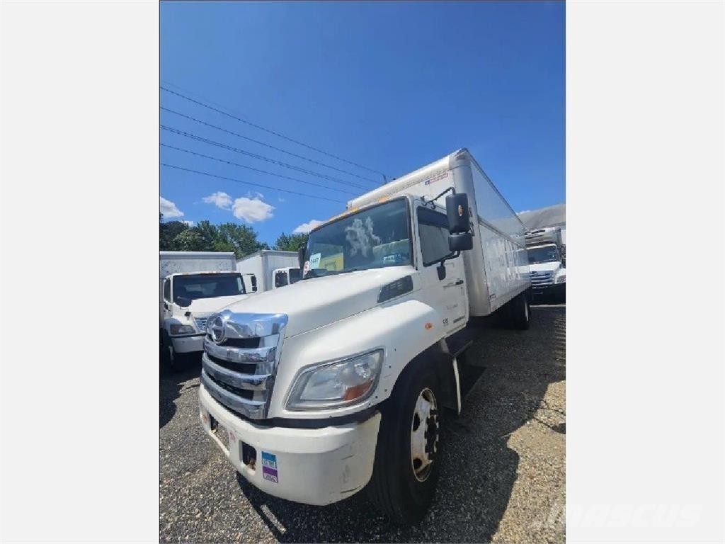 Hino 268 ボックスボディー、ウイング、箱車