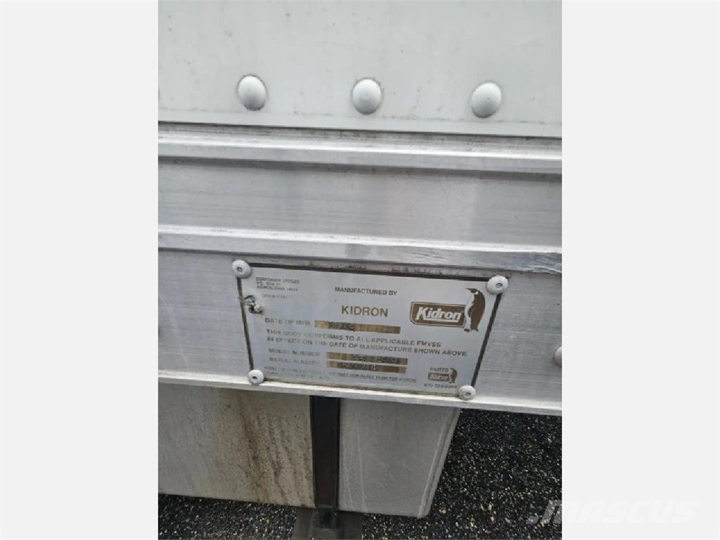 Hino 338 冷凍冷蔵車