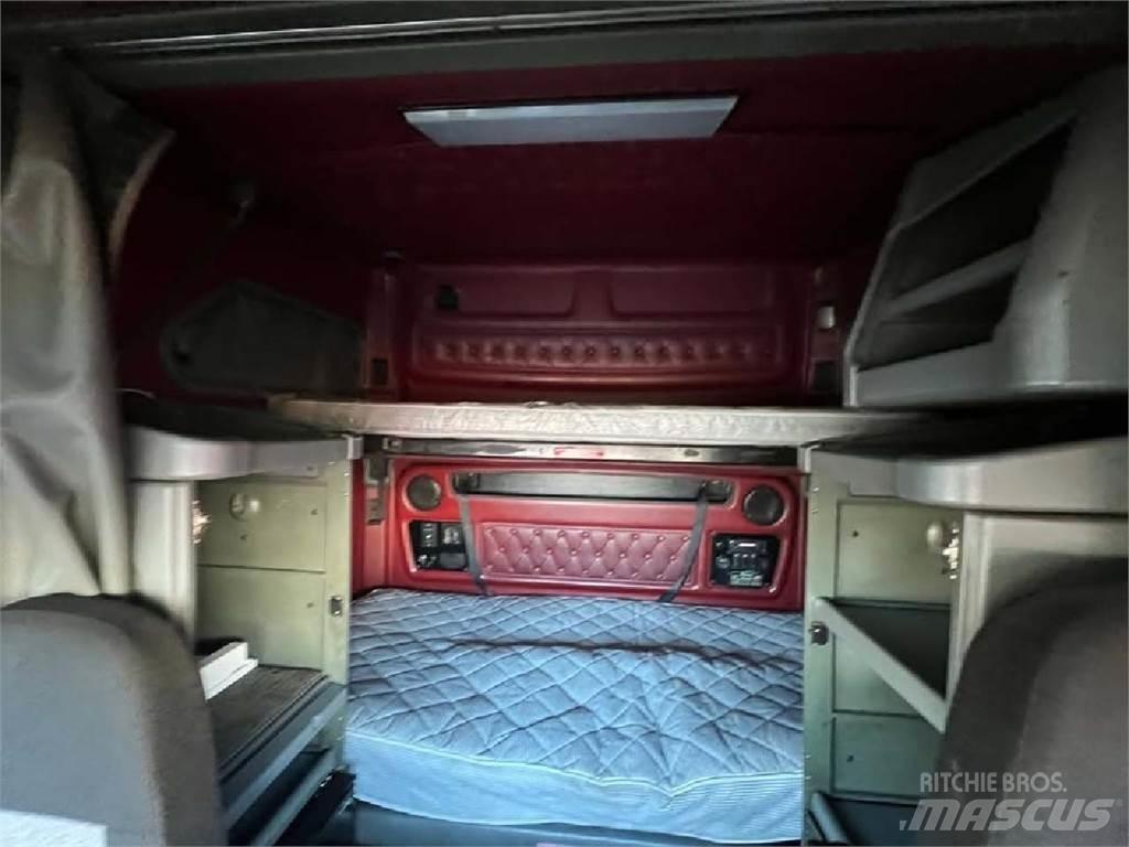 Kenworth T-2000 中古トラクターヘッド | トレーラーヘッド
