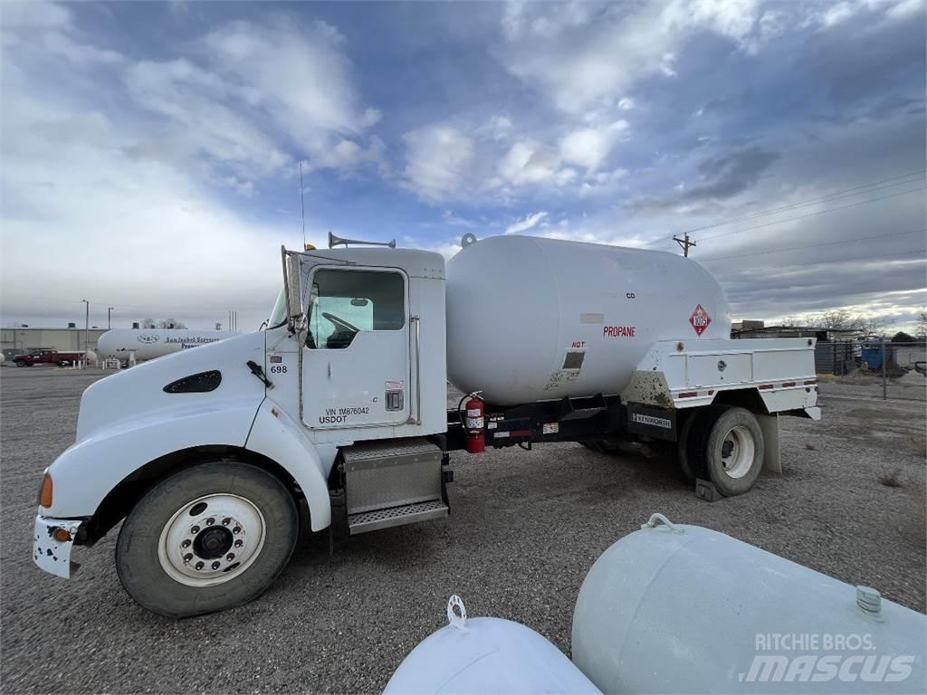 Kenworth T300 その他トラック