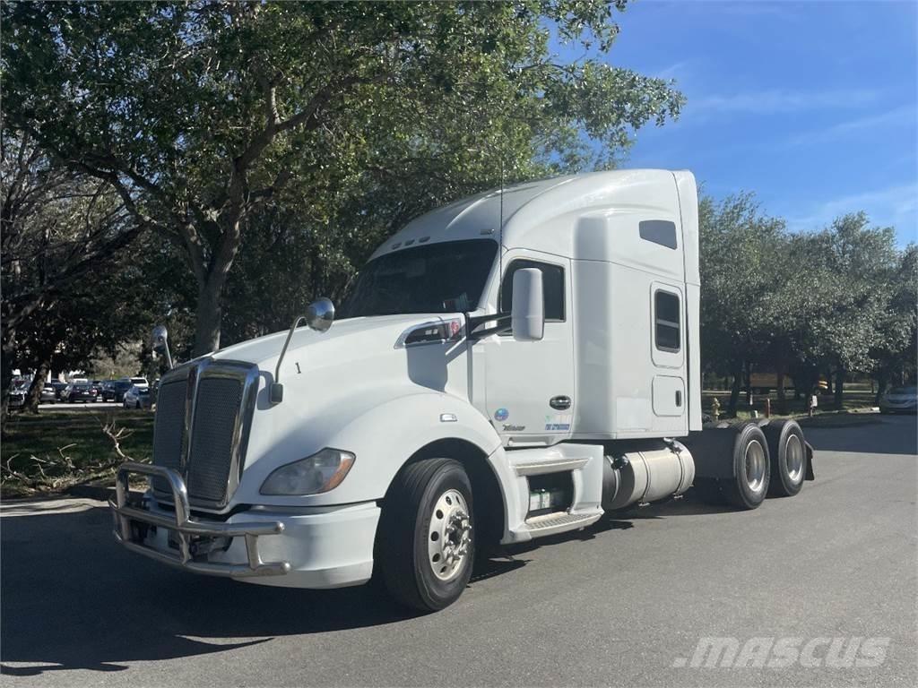 Kenworth T680 中古トラクターヘッド | トレーラーヘッド