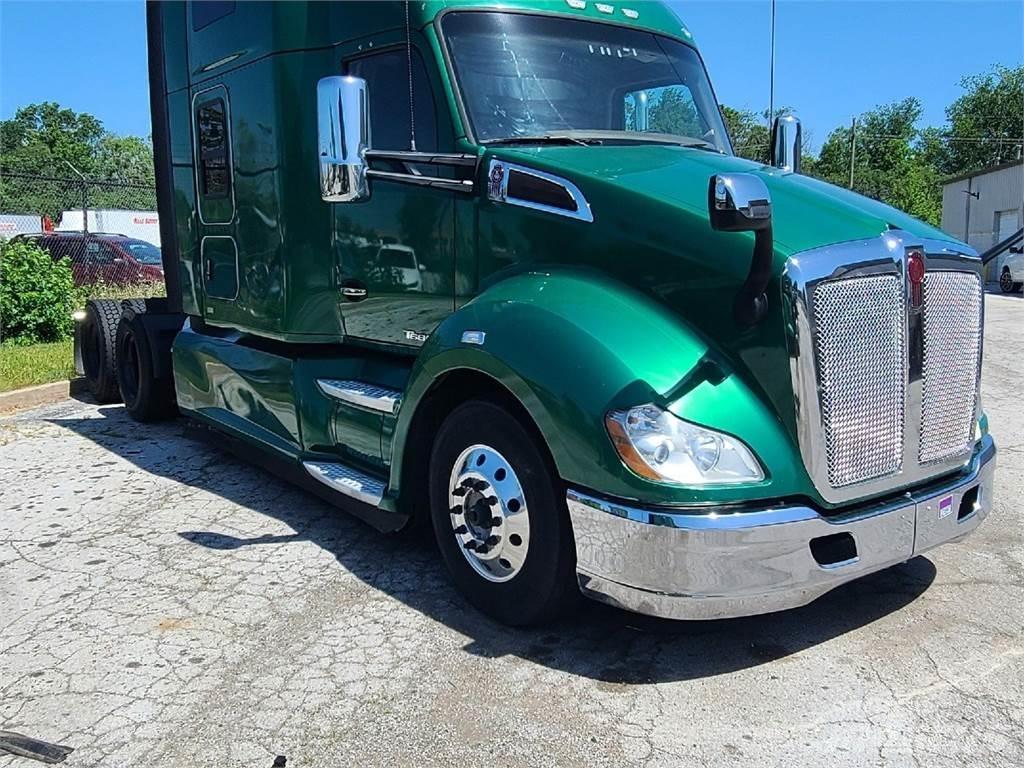Kenworth T680 中古トラクターヘッド | トレーラーヘッド