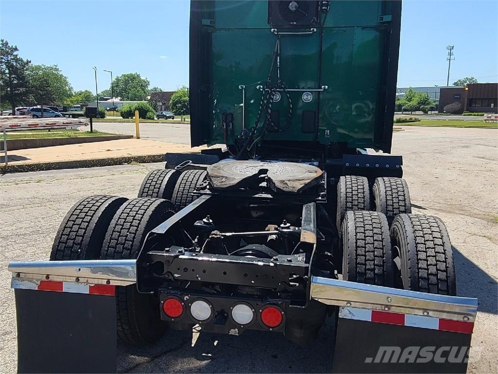 Kenworth T680 中古トラクターヘッド | トレーラーヘッド