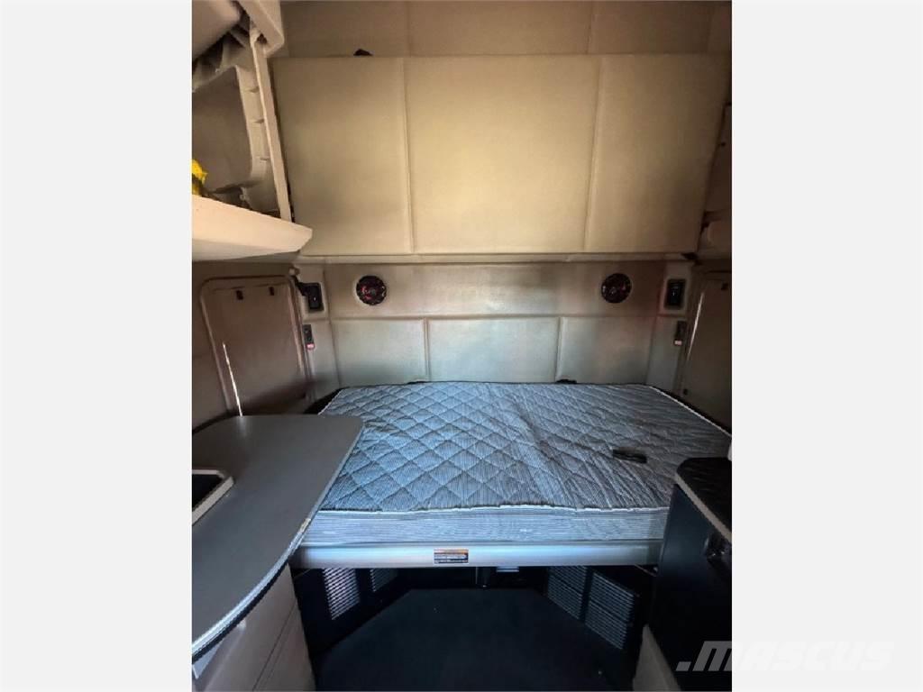Kenworth T680 中古トラクターヘッド | トレーラーヘッド