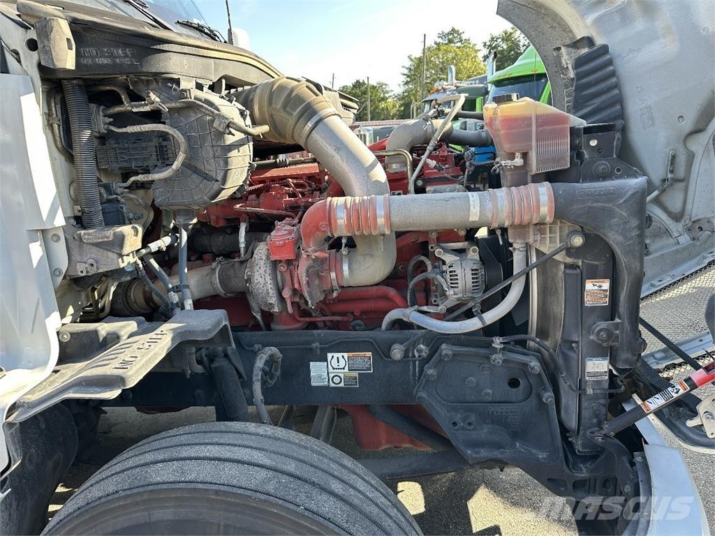 Kenworth T680 中古トラクターヘッド | トレーラーヘッド