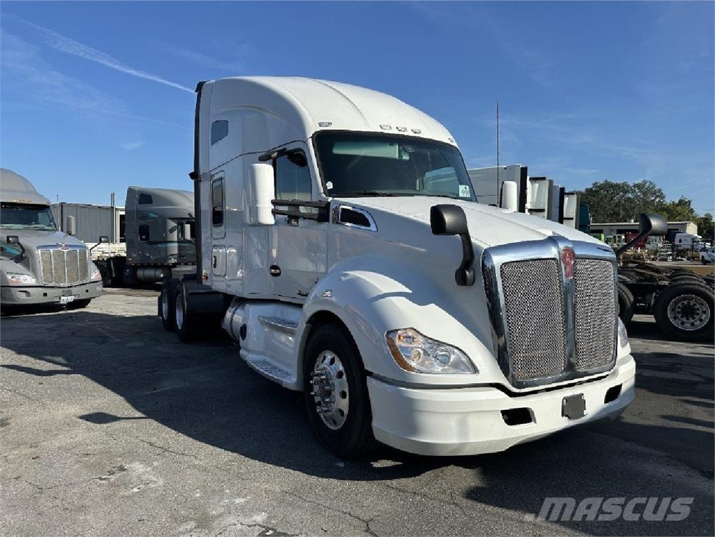 Kenworth T680 中古トラクターヘッド | トレーラーヘッド