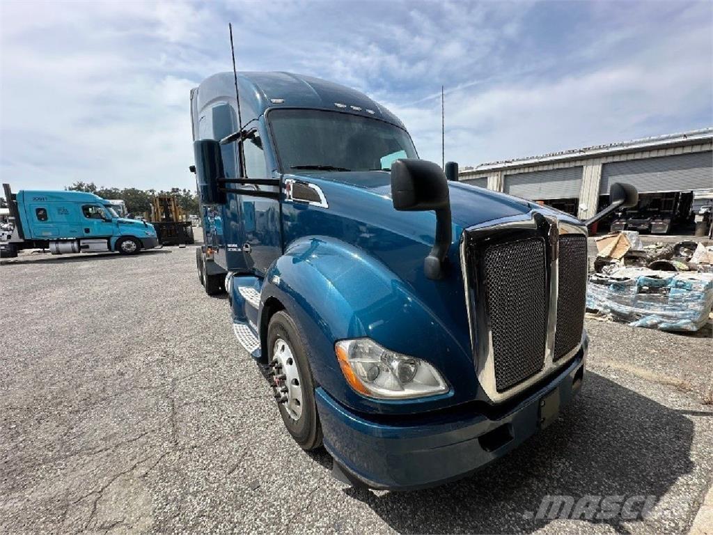 Kenworth T680 中古トラクターヘッド | トレーラーヘッド