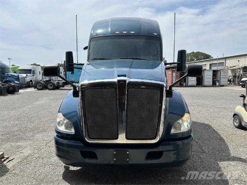 Kenworth T680 中古トラクターヘッド | トレーラーヘッド