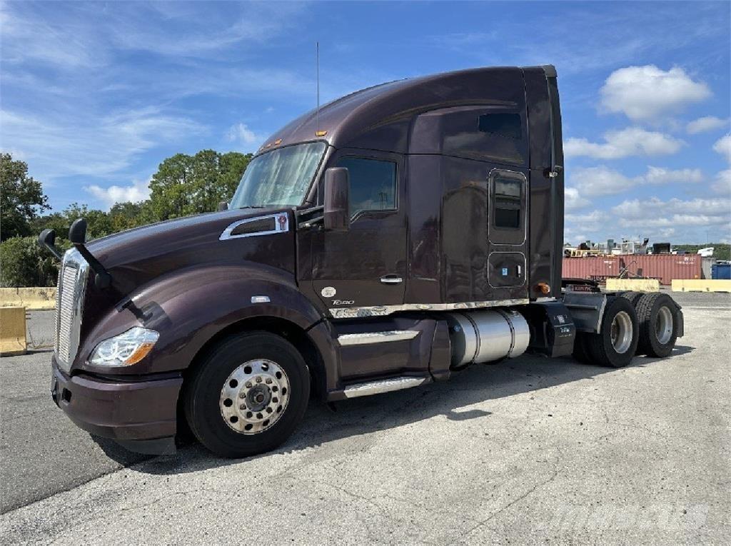 Kenworth T680 中古トラクターヘッド | トレーラーヘッド