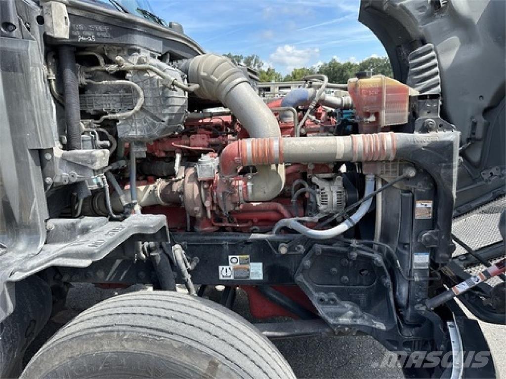 Kenworth T680 中古トラクターヘッド | トレーラーヘッド