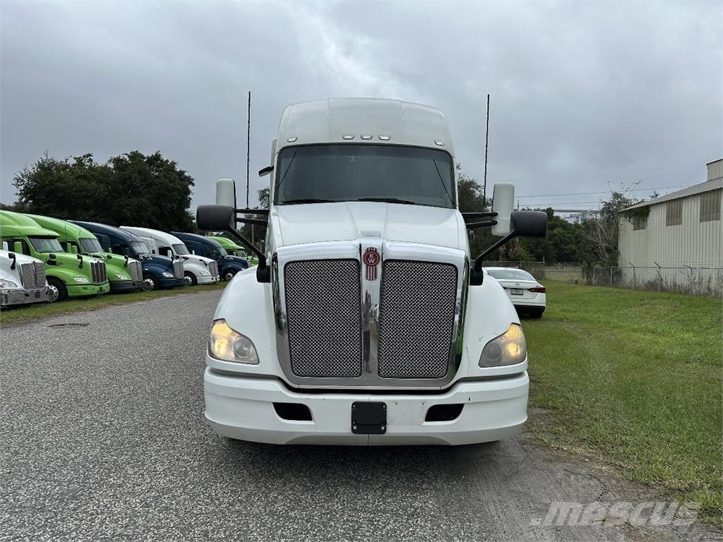 Kenworth T680 中古トラクターヘッド | トレーラーヘッド