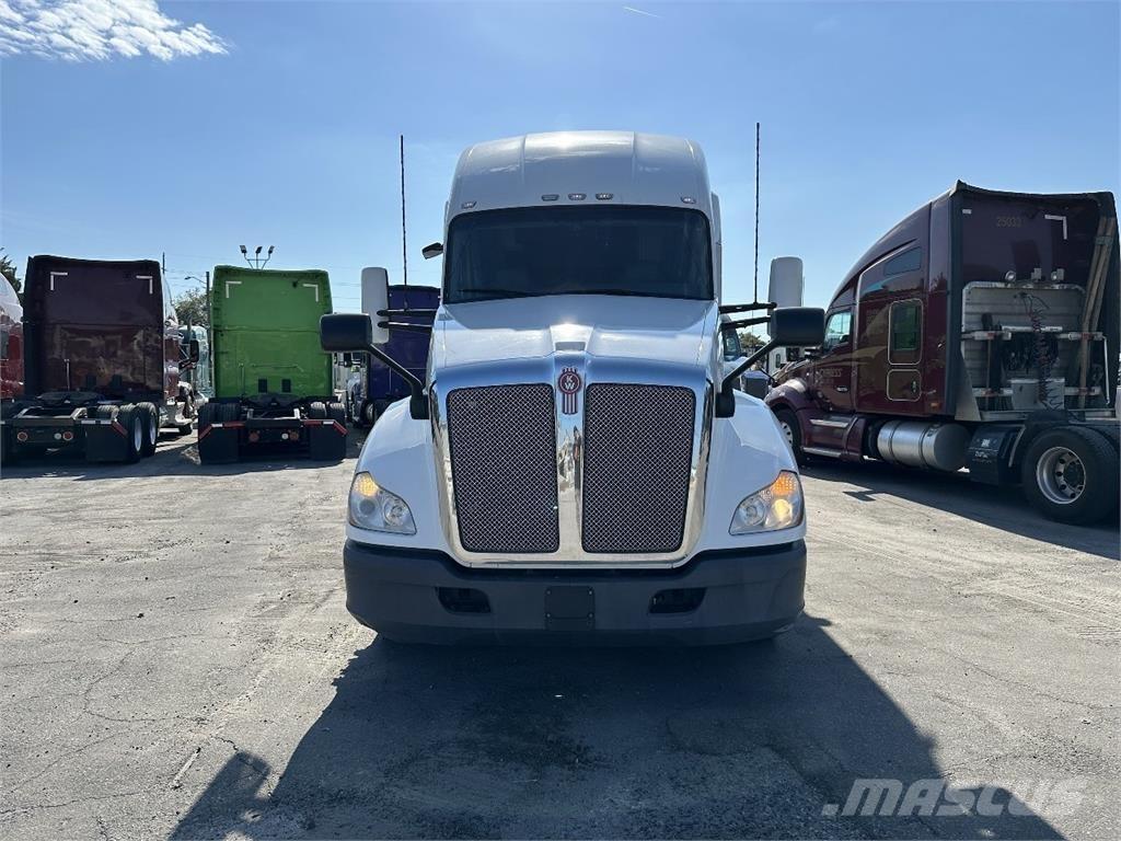 Kenworth T680 中古トラクターヘッド | トレーラーヘッド
