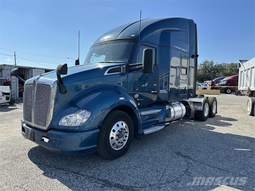 Kenworth T680 中古トラクターヘッド | トレーラーヘッド