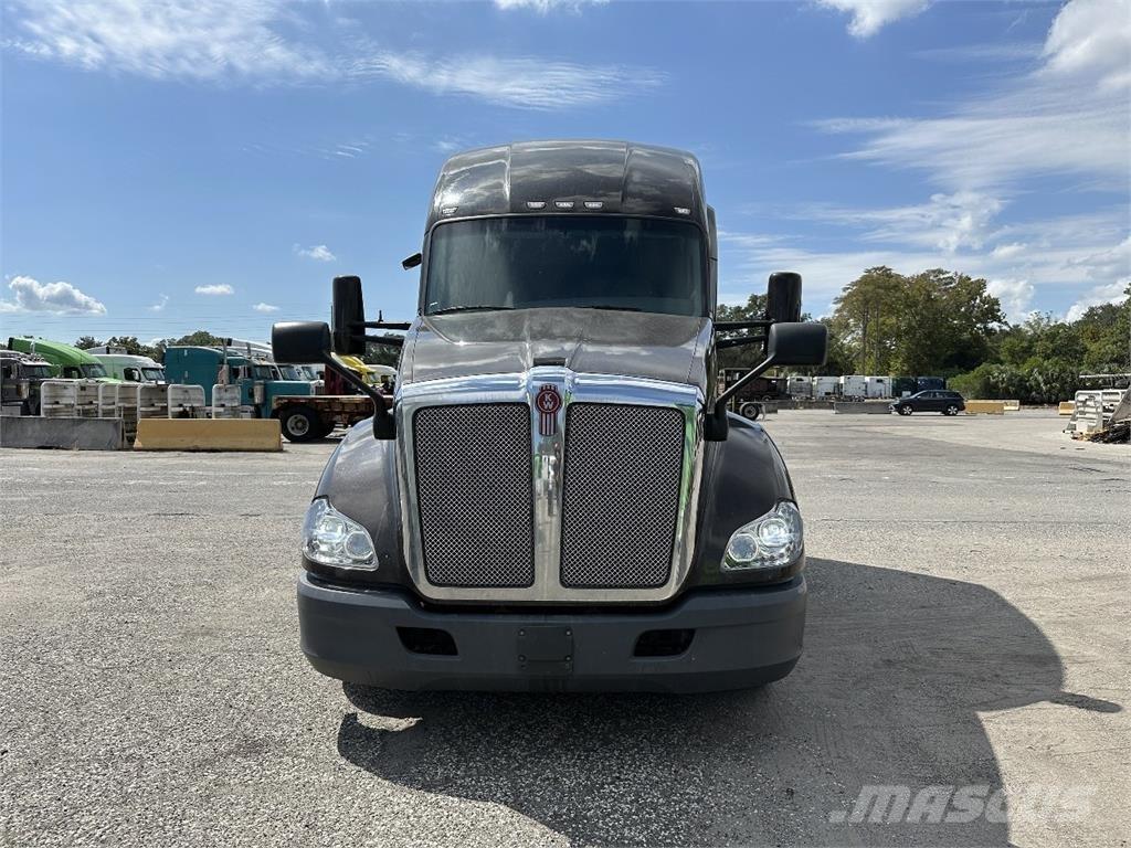 Kenworth T680 中古トラクターヘッド | トレーラーヘッド
