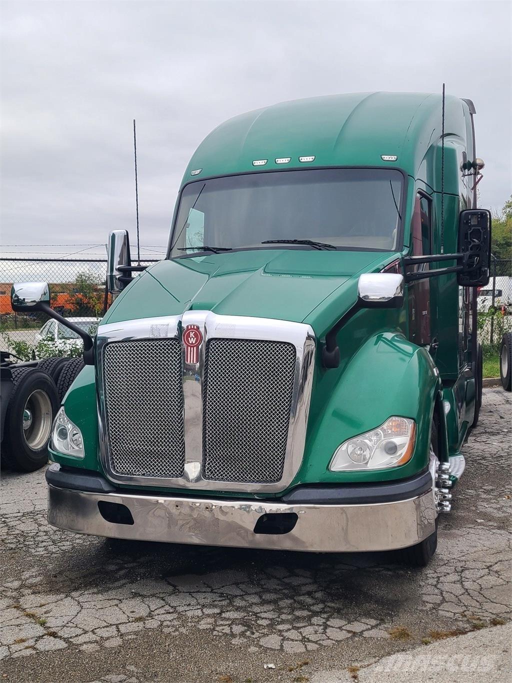 Kenworth T680 中古トラクターヘッド | トレーラーヘッド