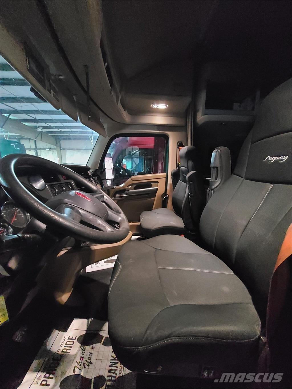 Kenworth T680 中古トラクターヘッド | トレーラーヘッド