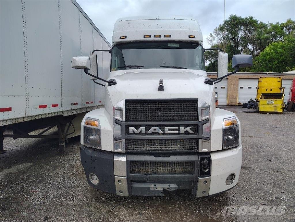 Mack Anthem 64T 中古トラクターヘッド | トレーラーヘッド