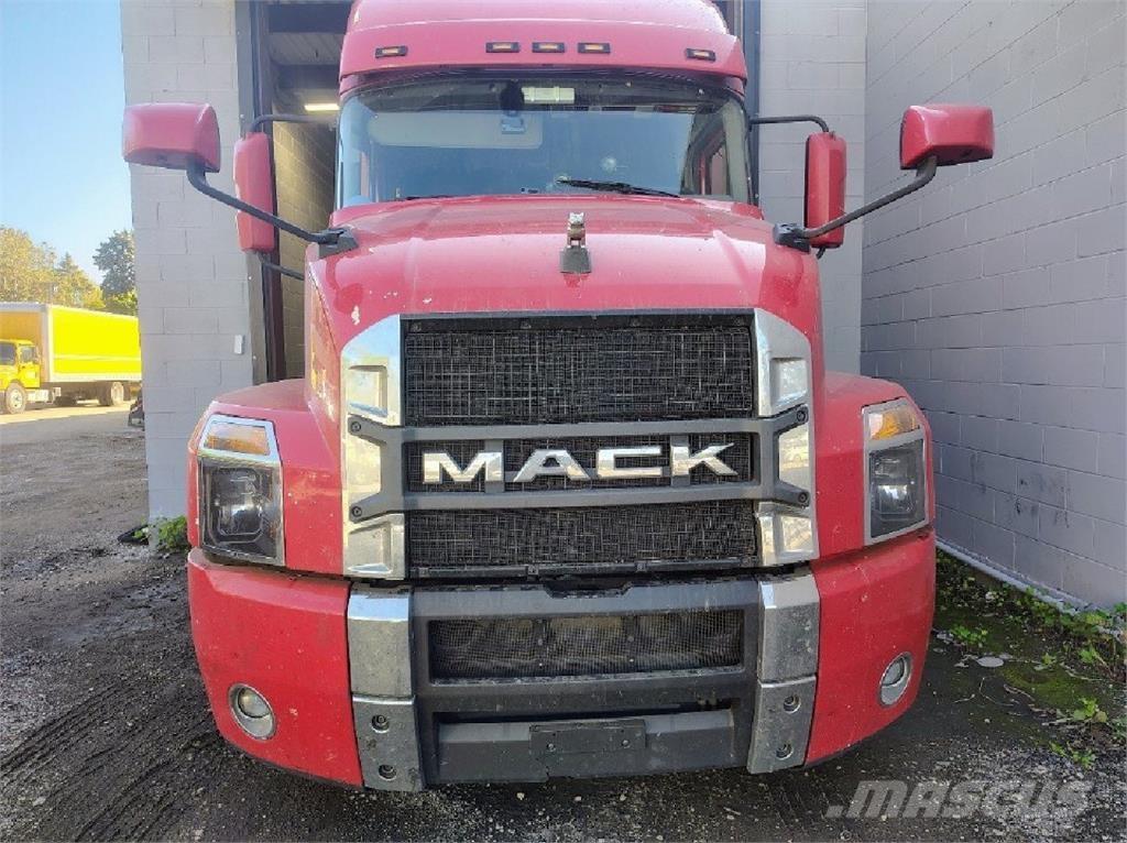Mack Anthem 64T 中古トラクターヘッド | トレーラーヘッド