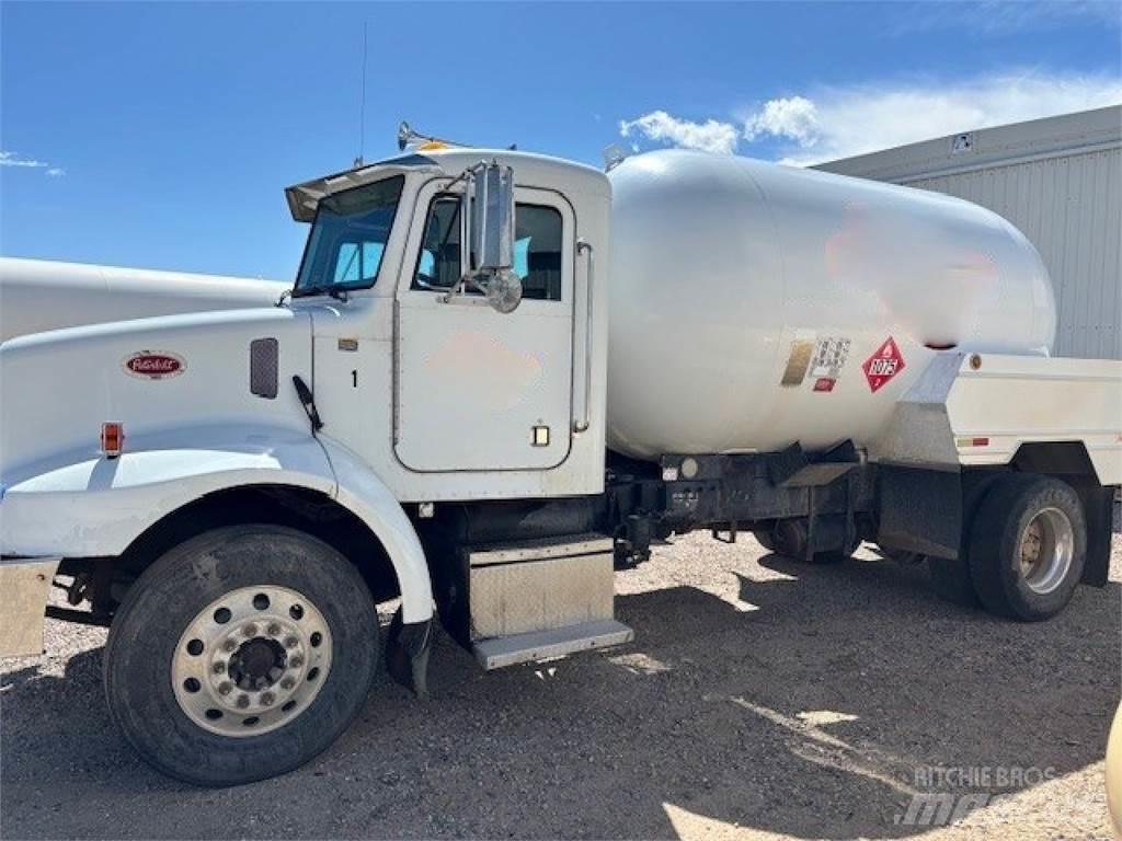 Peterbilt 330 その他トラック