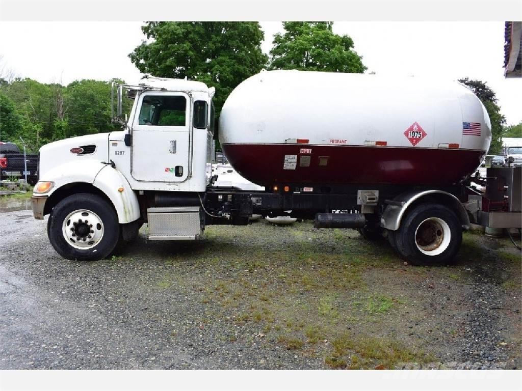 Peterbilt 335 その他トラック