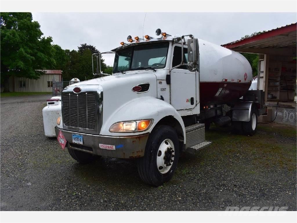 Peterbilt 335 その他トラック