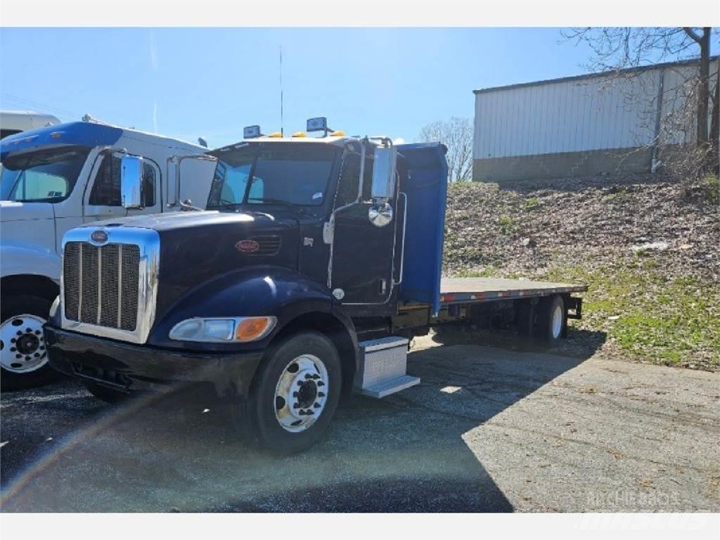 Peterbilt 337 平ボディー