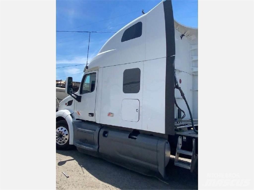 Peterbilt 579 中古トラクターヘッド | トレーラーヘッド