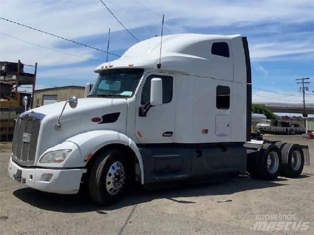 Peterbilt 579 中古トラクターヘッド | トレーラーヘッド