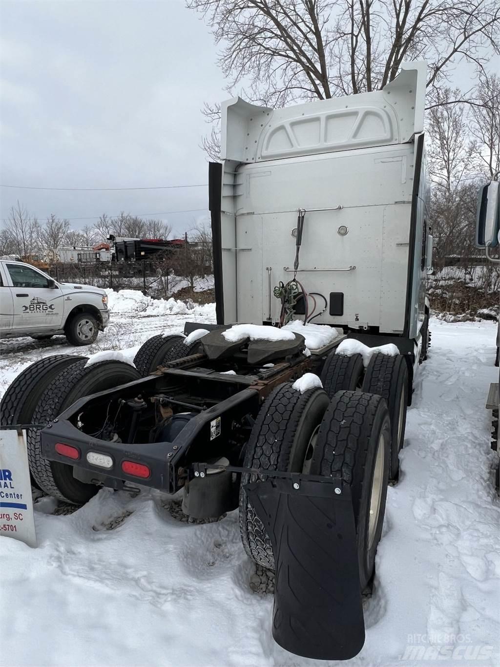 Peterbilt 579 中古トラクターヘッド | トレーラーヘッド