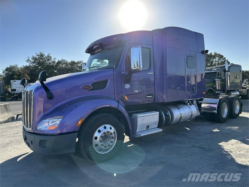 Peterbilt 579 中古トラクターヘッド | トレーラーヘッド