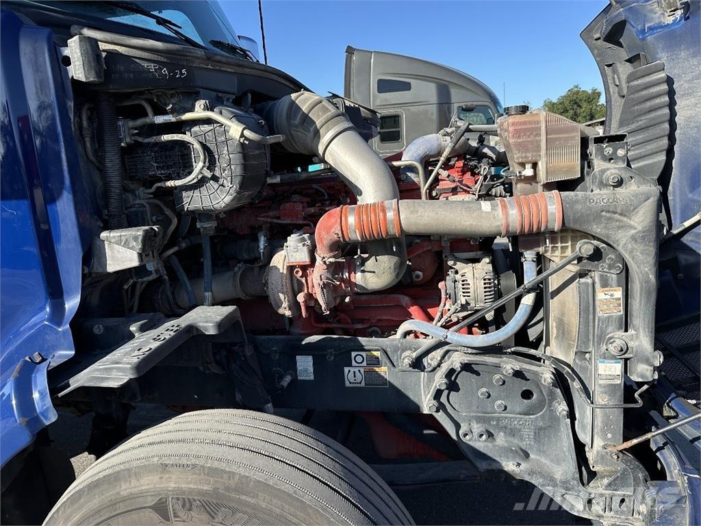 Peterbilt 579 中古トラクターヘッド | トレーラーヘッド