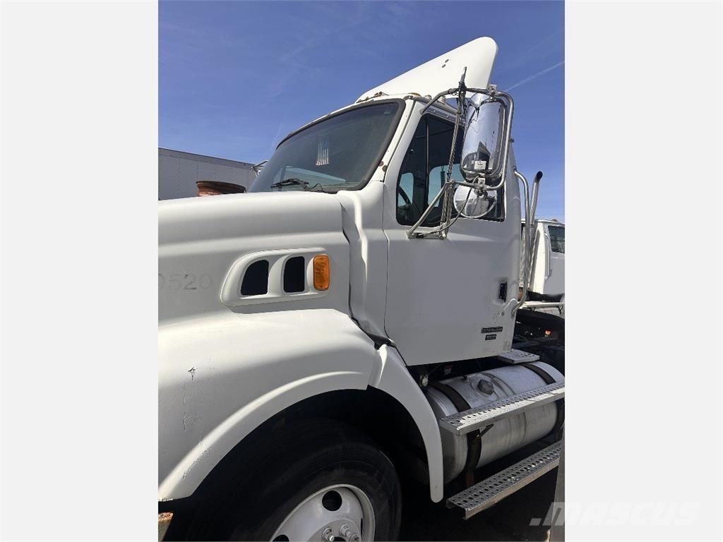 Sterling A9500 中古トラクターヘッド | トレーラーヘッド