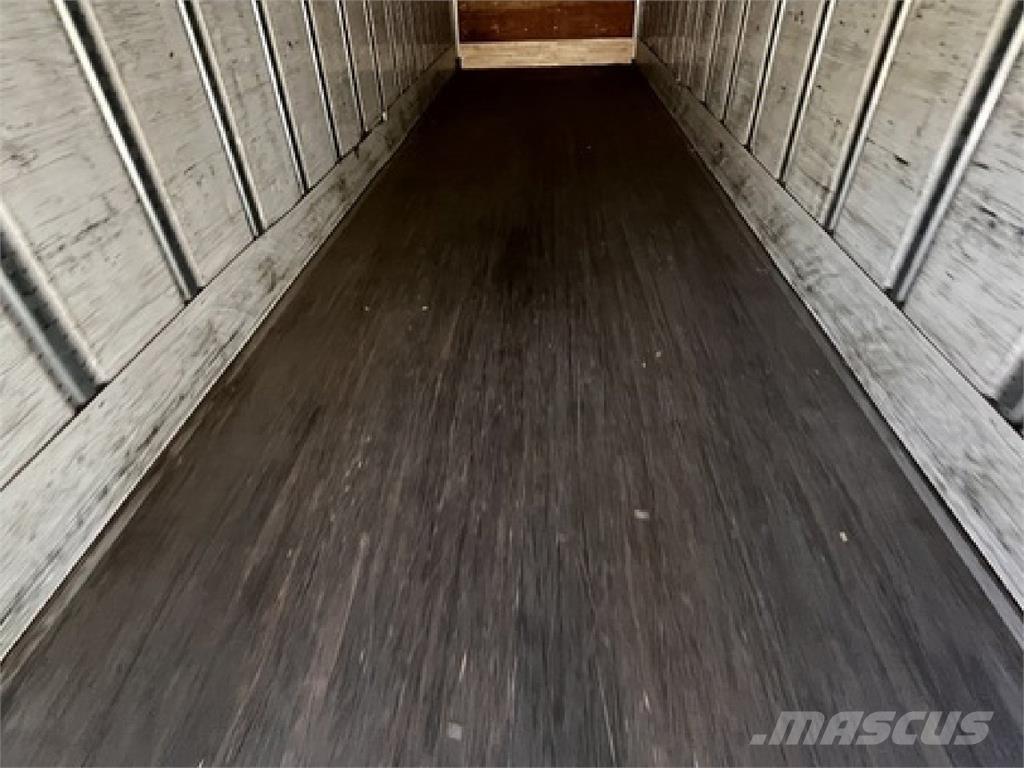 Utility VS2DX 36' ボックスボディートレーラー