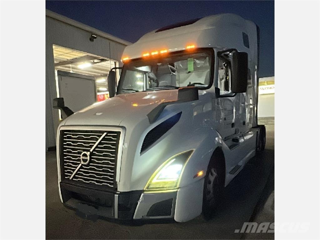 Volvo VNL64T760 中古トラクターヘッド | トレーラーヘッド