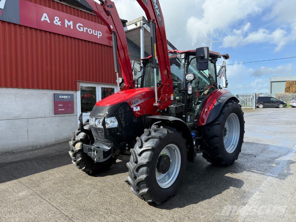 Case IH Farmall C 120 トラクター