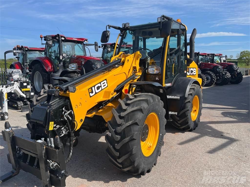 JCB TM320S テレスコーピックハンドラー