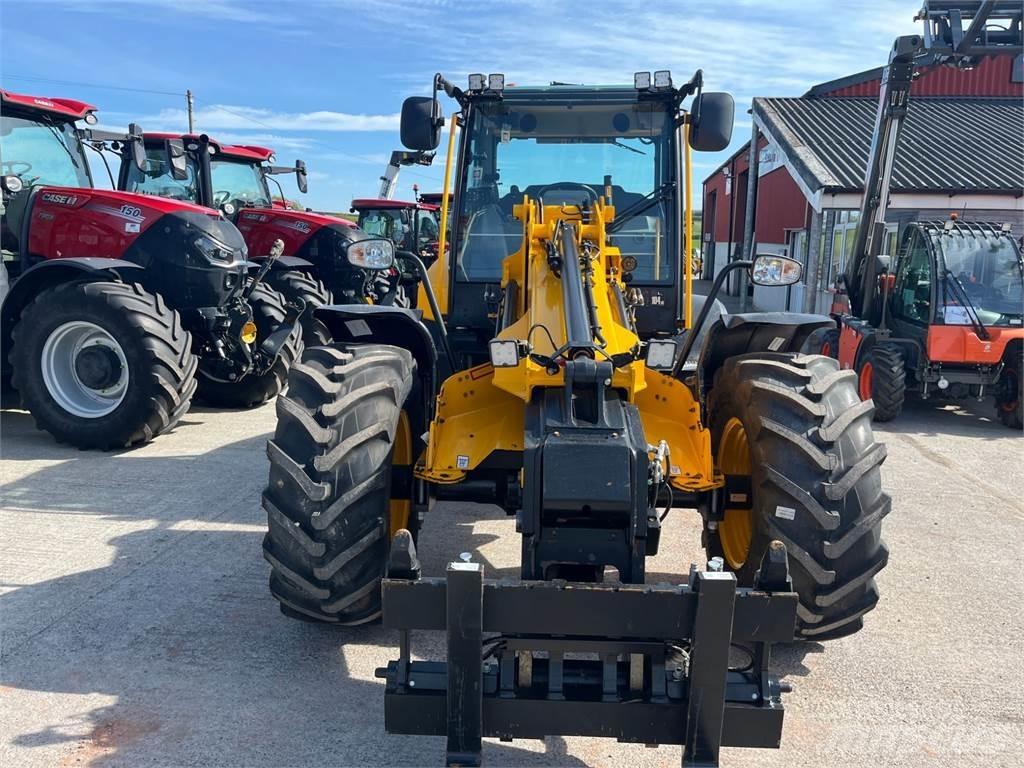 JCB TM320S テレスコーピックハンドラー