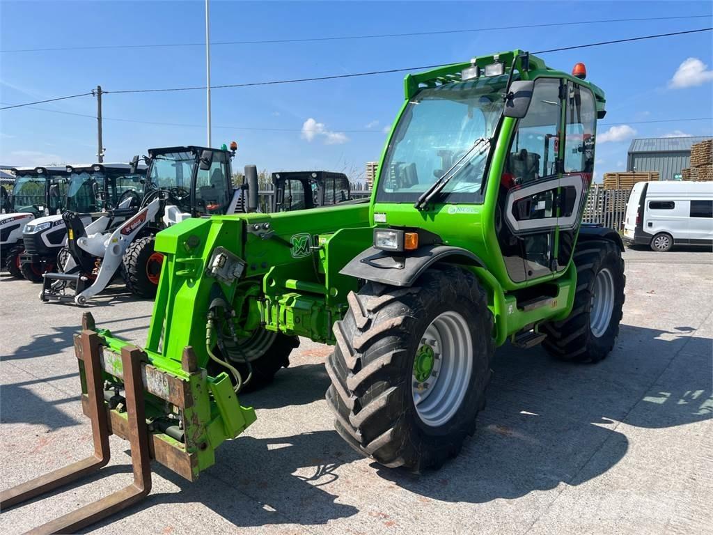 Merlo 42.7 テレスコーピックハンドラー