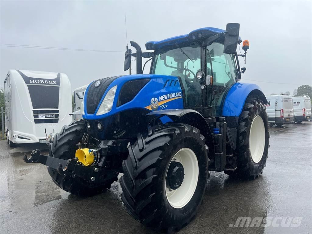 New Holland T7.210 トラクター