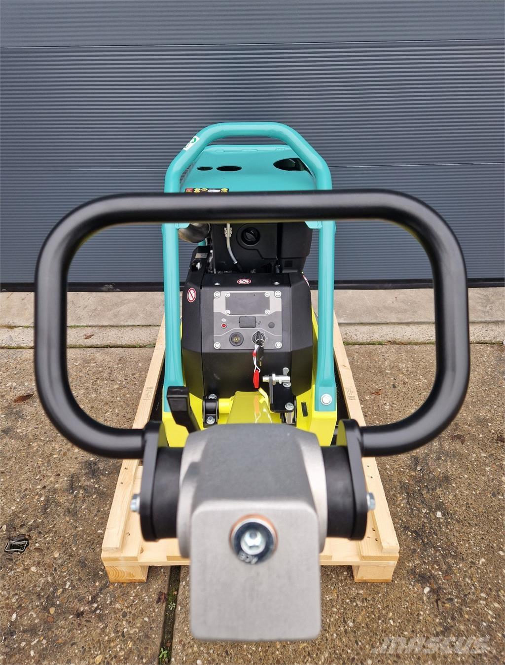  APR 52/75 APR 52/75 プレートコンパクター