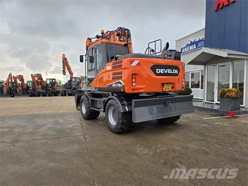 Doosan DX170W-5 ホイール式油圧ショベル（パワーショベル・ユンボ・バックホー）