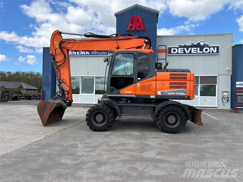 Doosan DX170W-5 ホイール式油圧ショベル（パワーショベル・ユンボ・バックホー）