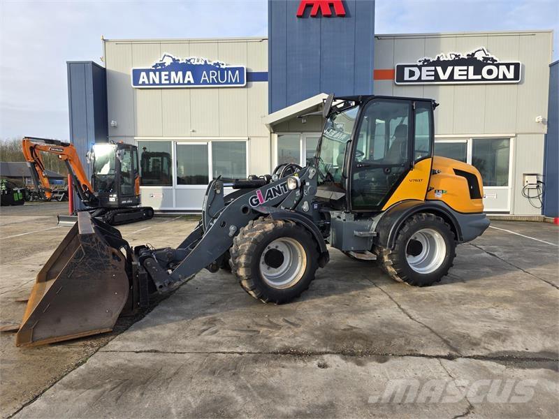 GiANT V761 ホイールローダー・タイヤショベル