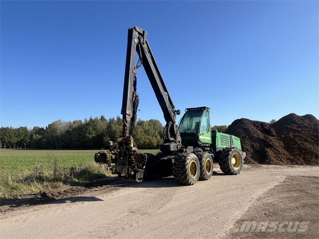 John Deere  ハーベスター