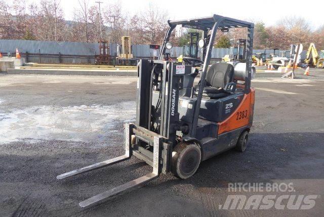 Doosan GC25P-5 フォークリフト - その他