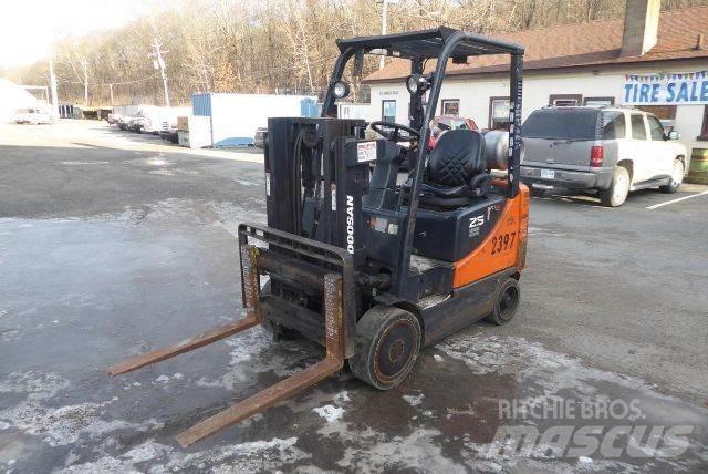 Doosan GC25P-5 フォークリフト - その他